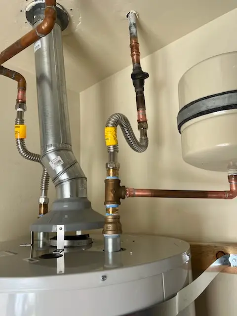 Water heater installation and plumbing repair in The Oaks